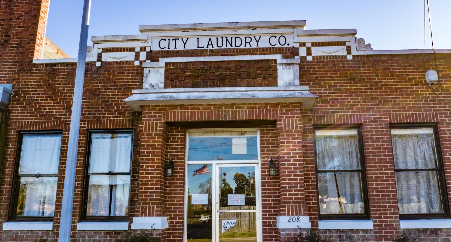 208 E Burleson St, Marshall, TX 75670